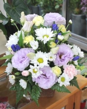 もうすぐお盆ですね｜「アグレアーブル花や」　（徳島県吉野川市の花キューピット加盟店 花屋）のブログ